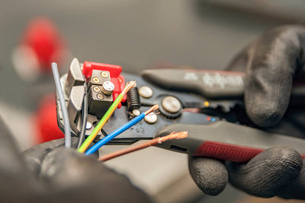 Best Electric Panel Repair  in Lyndonville, VT