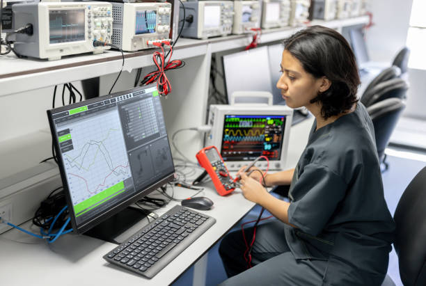 Best Affordable Emergency Electrician  in Lyndonville, VT